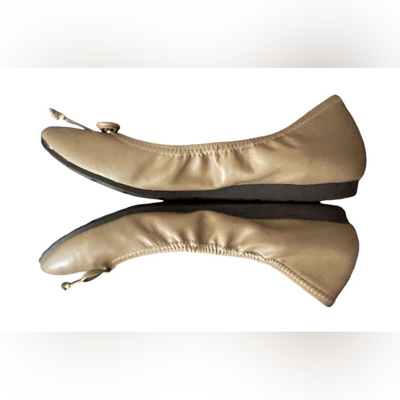 Mootsies Tootsies Ballet Flats sz 7 M Nude Beige Leatherette; Matching Bows - Picture 2 of 6